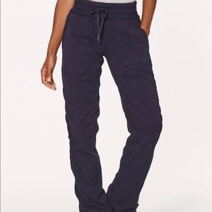 NWT Lululemon $118 Dance Studio Pant III Lined - 6